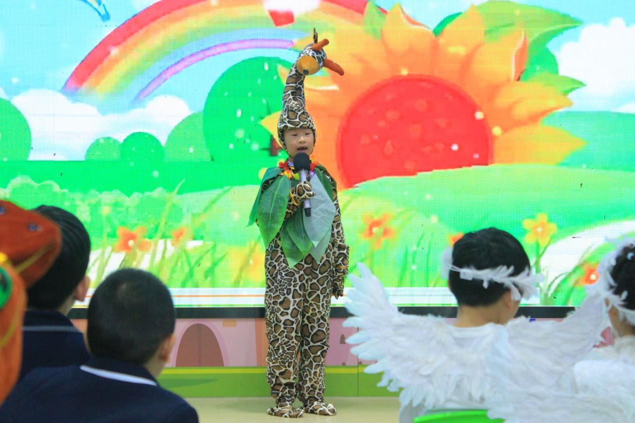 天童美语:孩子的性格源于童年(图1) 天童美语:孩子的性格源于童年(图1)