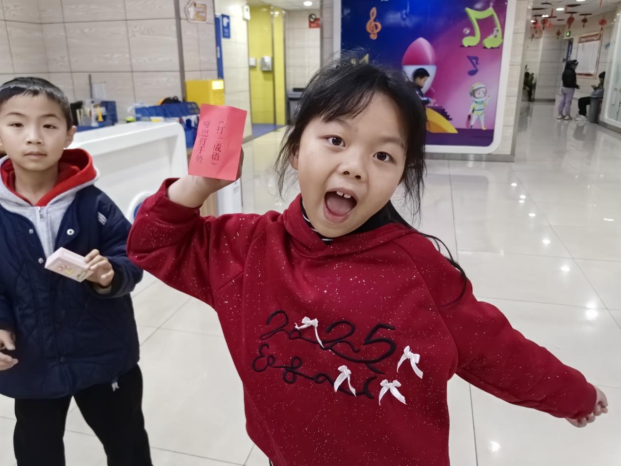 天童美语:别再忽略孩子的“独立信号”(图1) 天童美语:别再忽略孩子的“独立信号”(图1)