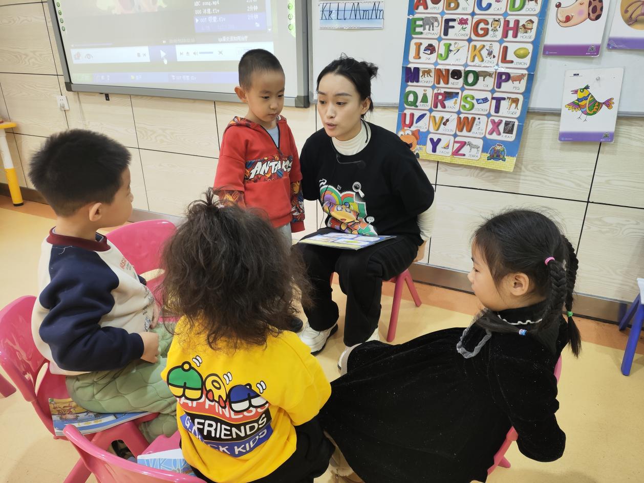 天童美语:如何培养孩子的学习兴趣(图1) 天童美语:如何培养孩子的学习兴趣(图1)